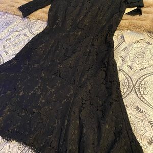 it's new black size 10 has lace